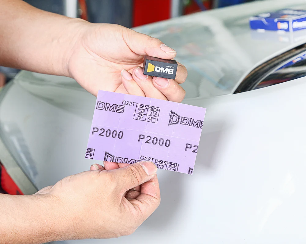 Akú veľkosť zrna zvoliť na brúsenie automobilového laku? Sprievodca používaním brúsneho papiera P80–P2000